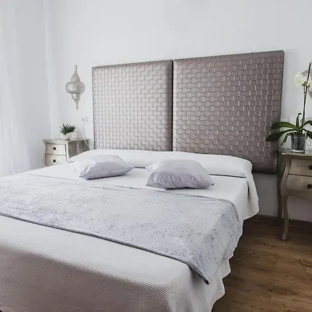 Buenavista&suites 2* Santa Eulalia del Río